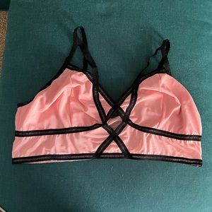 TORRID Pink and Black Strappy Keyhole Bralette Size 3